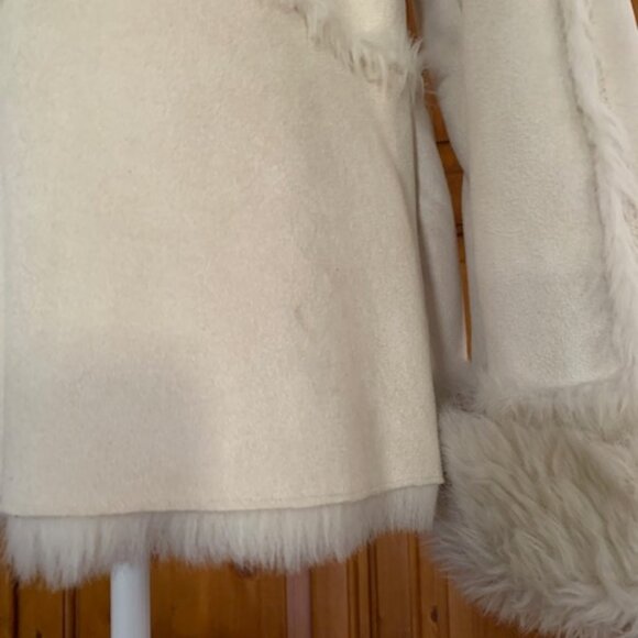 TAIFUN white faux fur jacket US 8 very warm - Picture 3 of 9